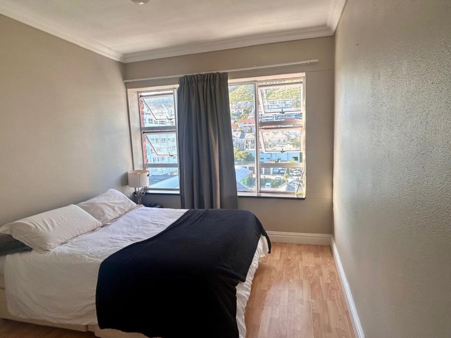 To Let 2 Bedroom Property for Rent in Sea Point Western Cape